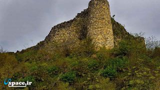 قلعه مارکوه در 30 کیلومتری ویلای باغ گلها - تنکابن